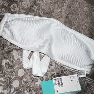 Strapless bikini top